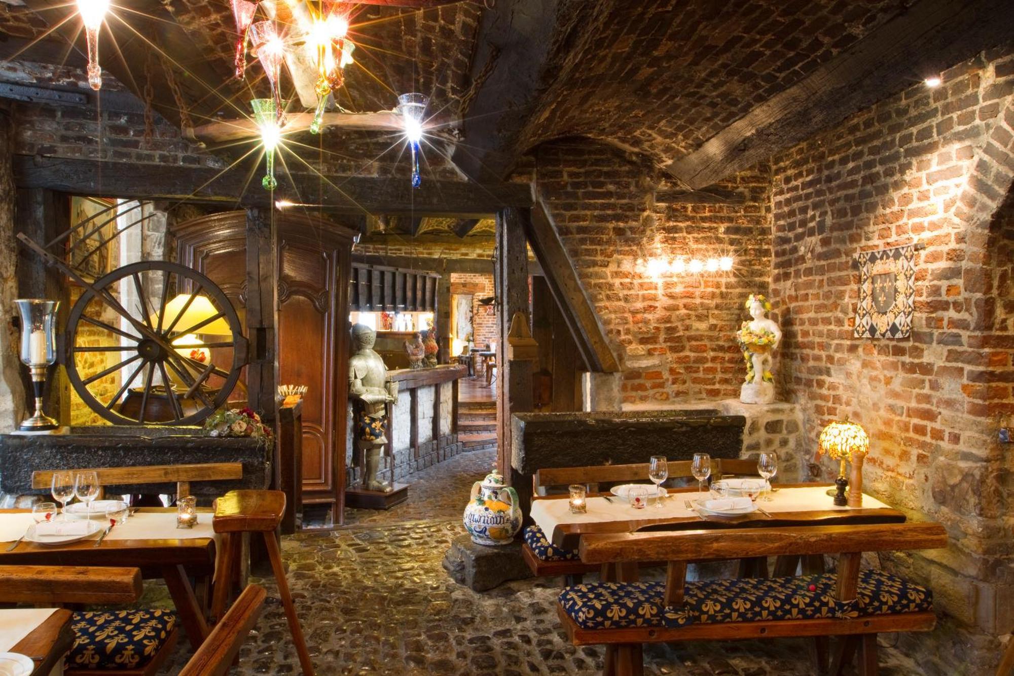Auberge Du Bon Fermier วาลองเซียนส์ ภายนอก รูปภาพ