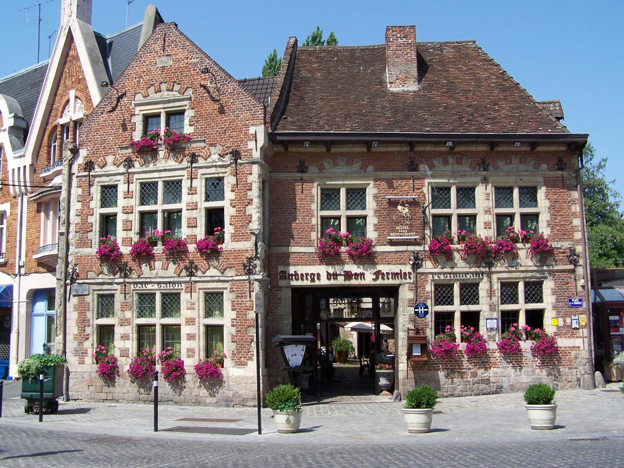 Auberge Du Bon Fermier วาลองเซียนส์ ภายนอก รูปภาพ