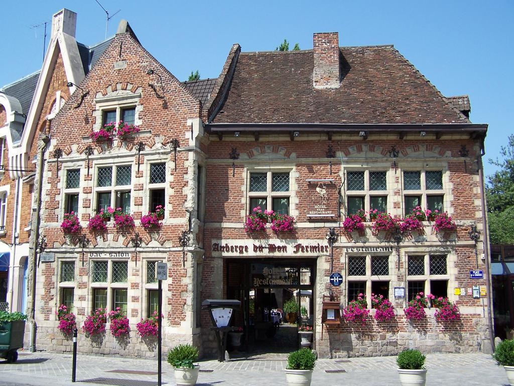 Auberge Du Bon Fermier วาลองเซียนส์ ภายนอก รูปภาพ