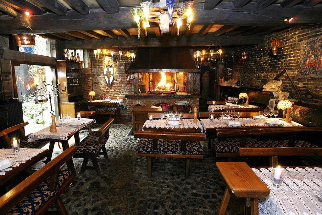 Auberge Du Bon Fermier วาลองเซียนส์ ภายนอก รูปภาพ