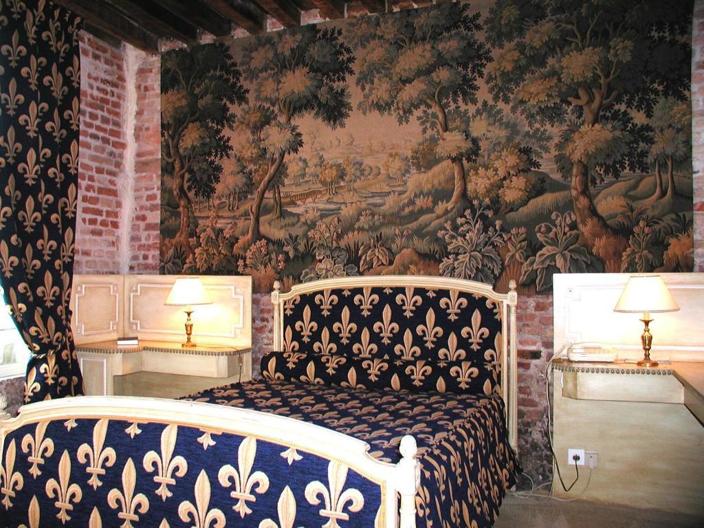 Auberge Du Bon Fermier วาลองเซียนส์ ห้อง รูปภาพ